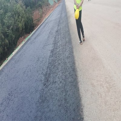 乳化瀝青 建筑道路工程中的多面手——從橋面養護到基層處理